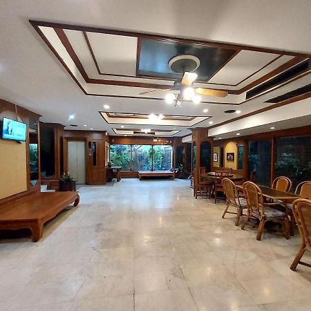 Traveller Inn Hotel Chiang Mai Exterior photo