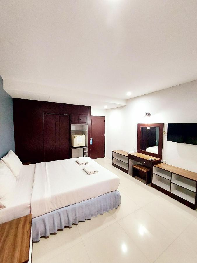 Traveller Inn Hotel Chiang Mai Exterior photo
