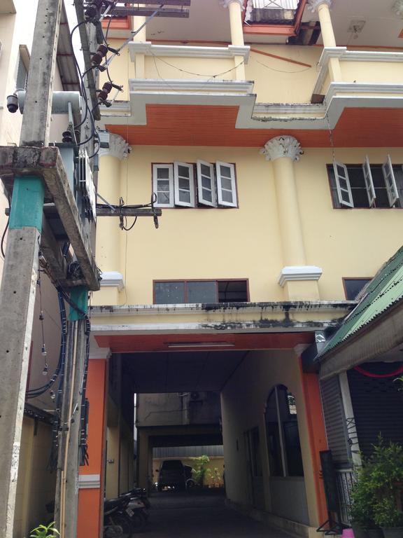 Traveller Inn Hotel Chiang Mai Exterior photo