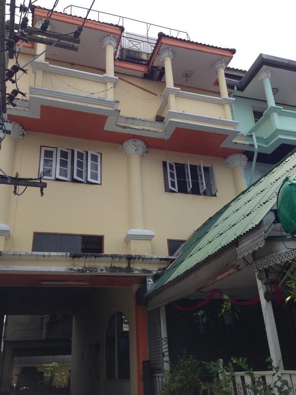 Traveller Inn Hotel Chiang Mai Exterior photo